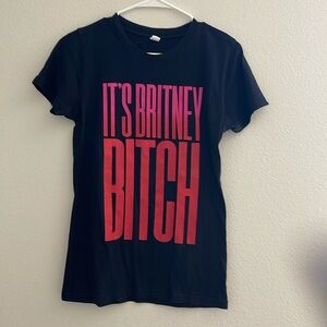 Brittany Spears concert tee.